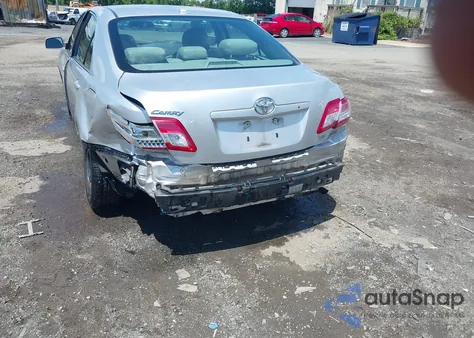 2011 Toyota Camry Le из США, поврежденный, VIN 4T1BF3EK7BU180832